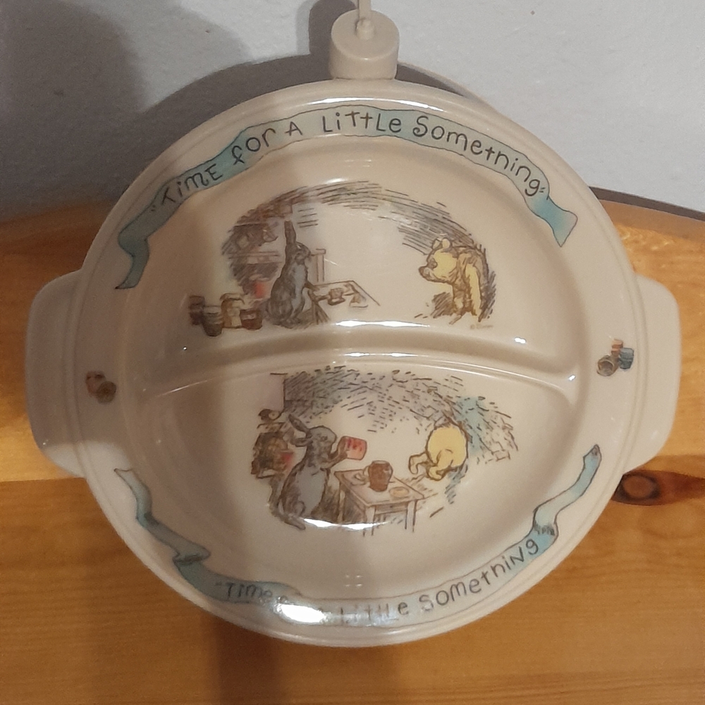 Winnie the Pooh Heated Divided Plate